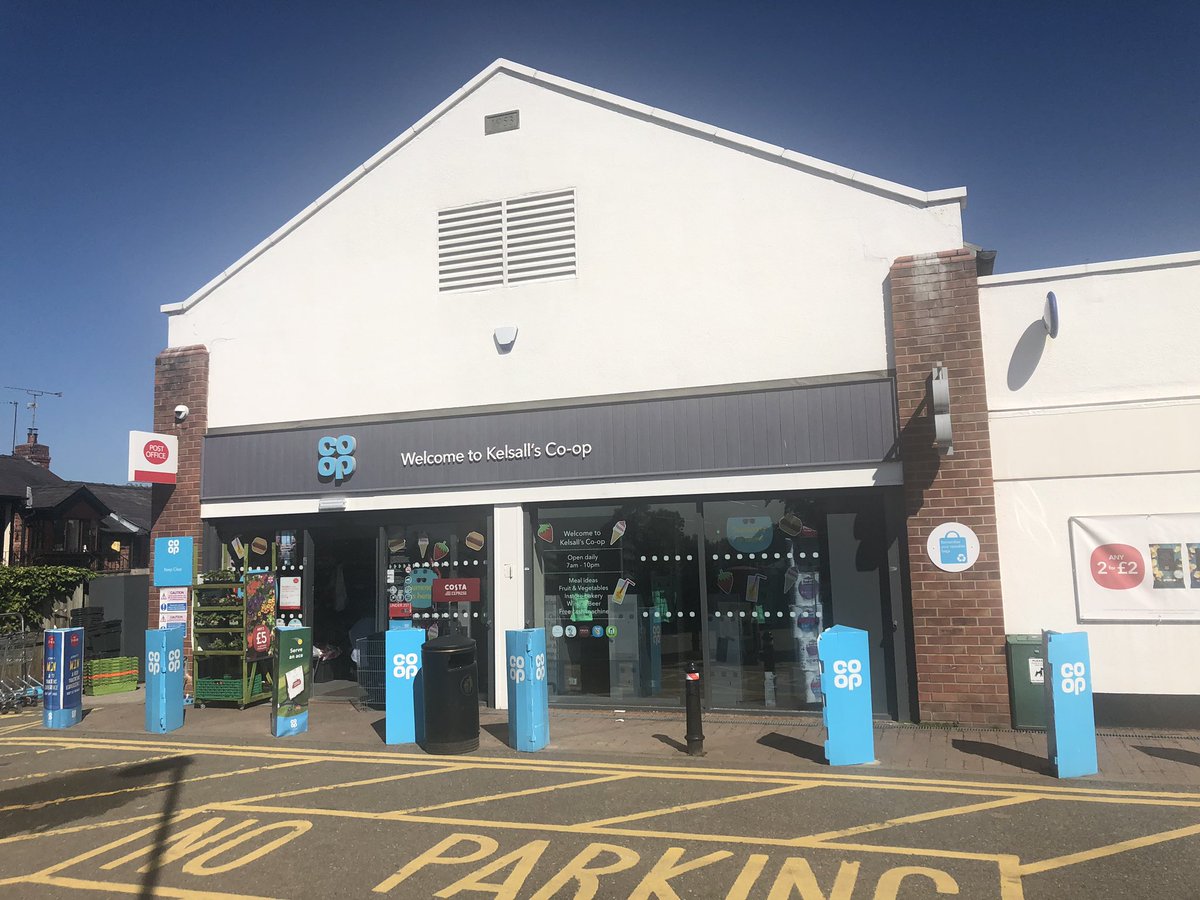George Pettit Funeralcare #Chester keeping up the momentum out in our local coop food stores promoting our latest £120 food voucher offer in relation to our fully guaranteed funeral plans <a href="/CoopFuneralcare/">Co-op Funeralcare</a> <a href="/Rebecca63227813/">Rebeccajenkins</a> <a href="/SamHartland4/">Samantha Hartland</a> <a href="/DanStev69318579/">Dan Stevenson</a> @DavidCollingwo1