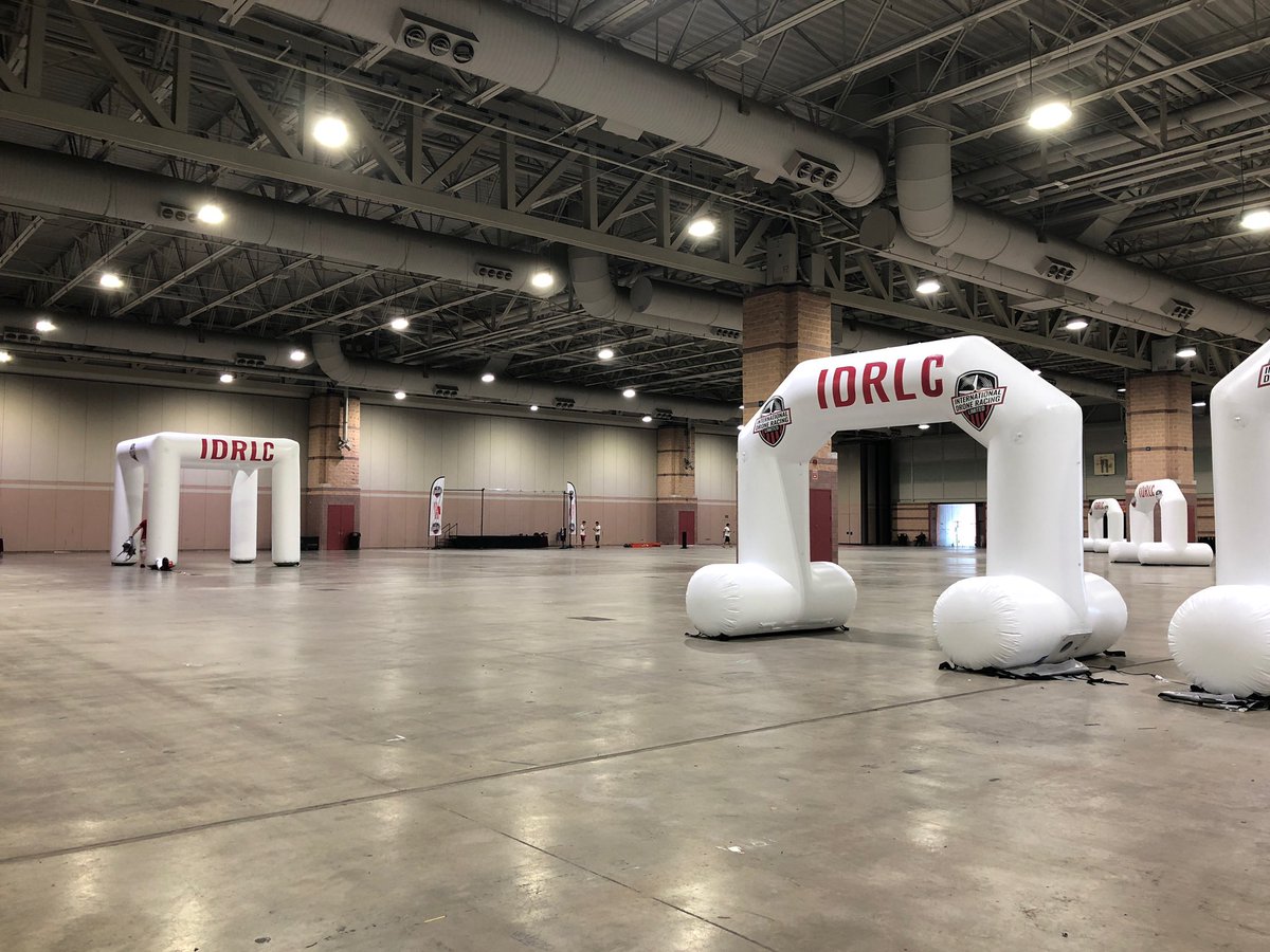DroneRacingLC's tweet photo. On site now in Atlantic City! 
We are almost done with set up and ready to race — are YOU? 

#idrlc #wheretalentisrewarded 
#fpv #fpvracing #fpvlife #multirotor #multigp #dcldroneracing #drl #drones #koreandroneracing https://t.co/wEjOQURQTC