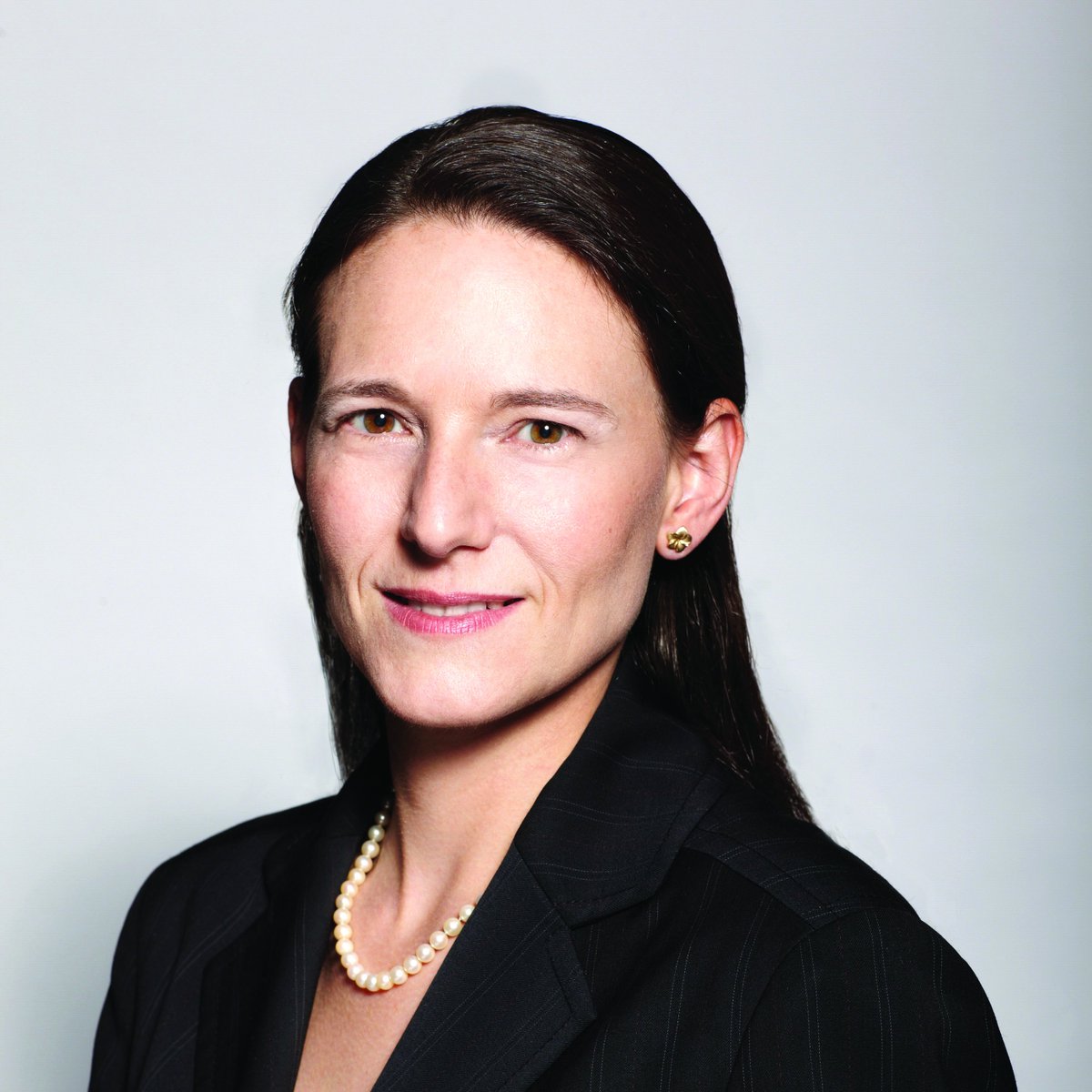 BenchLitigation's tweet image. "...Tina has been highly involved with McGill University for over 20 years and has served as President of both the McGill Young Alumni and the McGill Alumni Association..." bit.ly/2KGqciT #TinaHobday

#LitigationStar #BenchmarkProfiles #BMCanada @LangloisAvocats