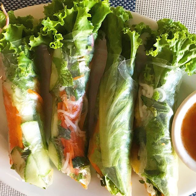 Fresh spring rolls. One of the many reasons I love Vietnam 🥬
.
#vietnam #danang #vietnamcharm #explorevietnam #travel #vietnamtravel #travelvietnam #discovervietnam #igersvietnam #vietnamblogger #worldnomads #beautifuldestinations #beautifulsoutheast… instagram.com/p/BzN2w46J9mv/