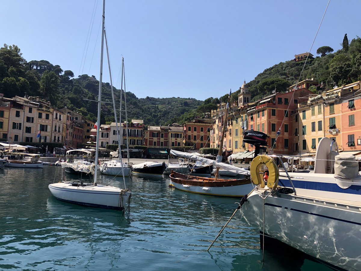 Adding some more pics to help you identify the location #Liguria