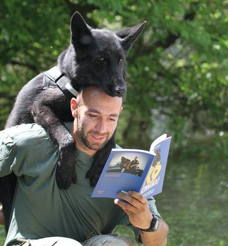 "But D-a-a-a-a-d....I want you to read me a story &amp; I want to see the pictures too!"