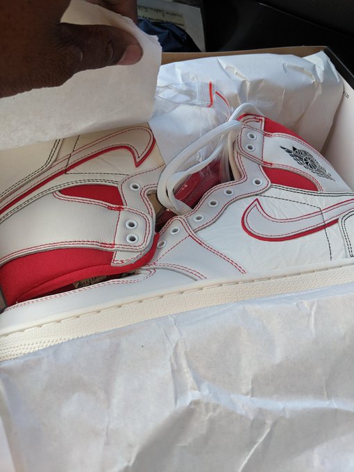 Jordan 1 Retro High OG Phantom https://t.co/njH733csDY<a href="/tag/newprofilepic"class="tags"><span>#newprofilepic</span></a>