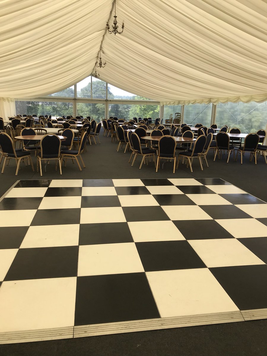 12m x 25m marquee up at <a href="/MelthamGolfClub/">Meltham Golf Club</a> ready for a variety of events over the next couple of weeks 🏌️‍♂️ 🏌️‍♀️ ⛳️