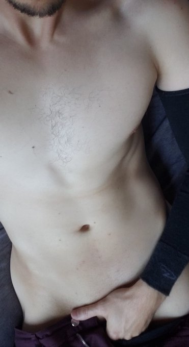 come play with me on chaturbate ;) https://t.co/pX6fojyejx #young #camboys #camming #gay #bi #sexy #nsfw