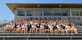 RUNWARTBURG's tweet photo. Wartburg College's Annual High School Distance Camp is almost here! Don't miss out! The camp will run from July 21-25. You can check it out at: https://t.co/iekOcEet8l  #getsmarter #getstronger #getfaster https://t.co/wPxzYsW6JC