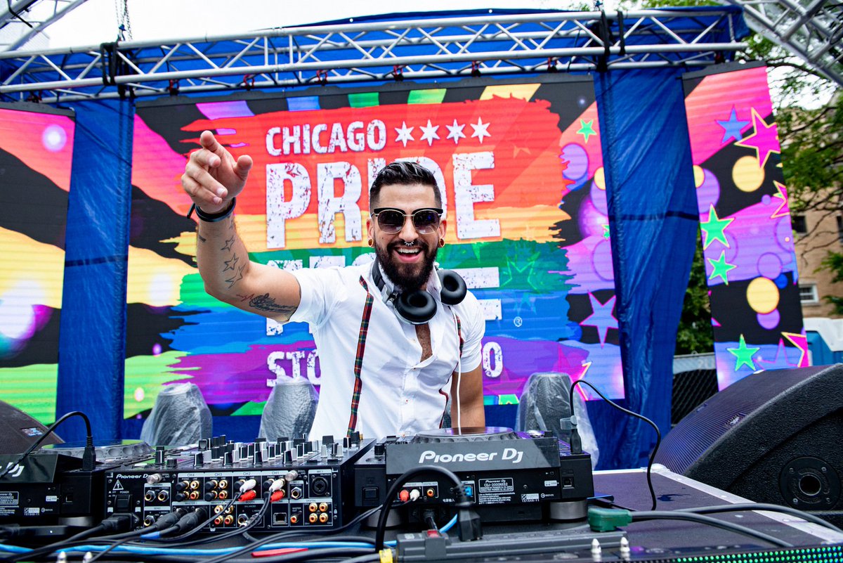 GoPride.com (@gopride) on Twitter photo Photos: Chicago Pride Fest 2019 draws record crowds on.gopride.com/2Yh77an via <a href="/GoPride/">GoPride.com</a>
#lgbt #lgbtq #pride2019 #lgbtchicago #gaychicago #boystown #boystownchicago <a href="/Northalsted/">Northalsted</a> <a href="/djcindel/">Cindel</a> <a href="/HydrateChicago/">Hydrate Night Club</a> Photos: Chicago Pride Fest 2019 draws record crowds on.gopride.com/2Yh77an via <a href="/GoPride/">GoPride.com</a>
#lgbt #lgbtq #pride2019 #lgbtchicago #gaychicago #boystown #boystownchicago <a href="/Northalsted/">Northalsted</a> <a href="/djcindel/">Cindel</a> <a href="/HydrateChicago/">Hydrate Night Club</a>