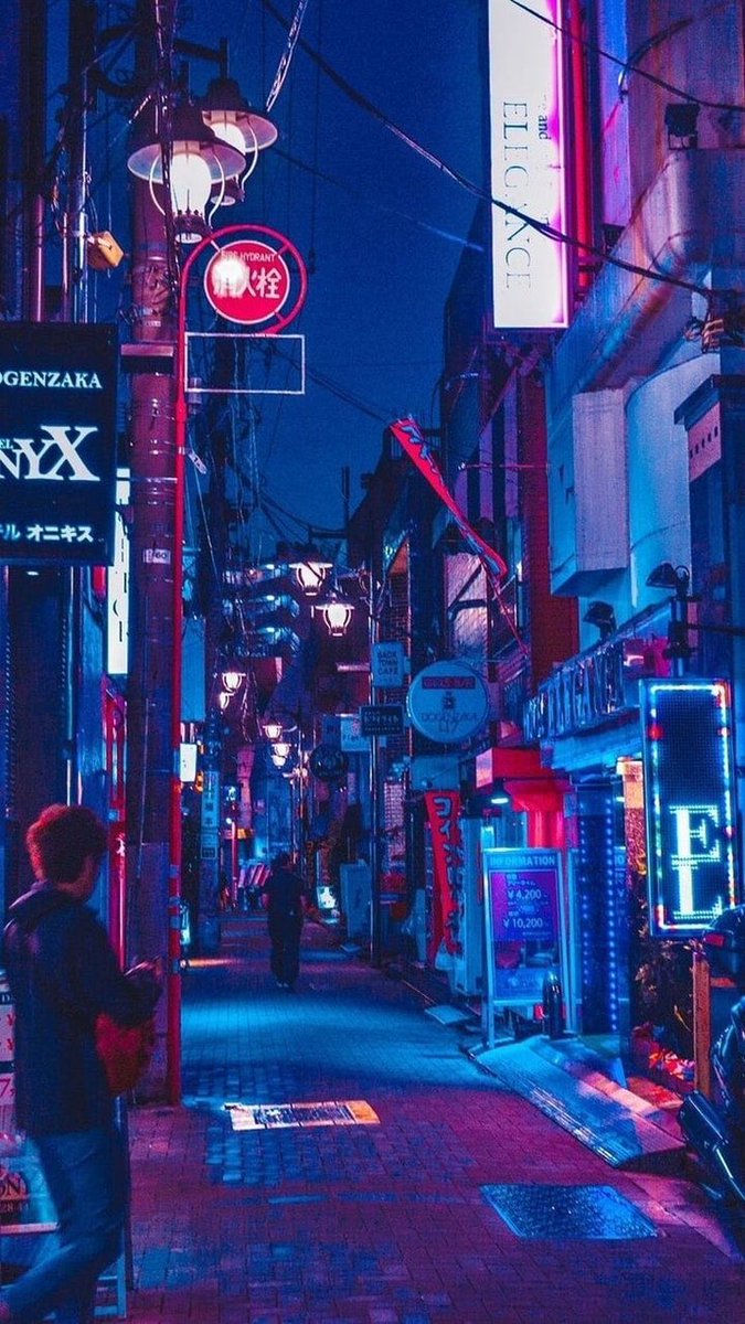 anotherARTdiary's tweet photo. Japan streets https://t.co/AC3E62zkju