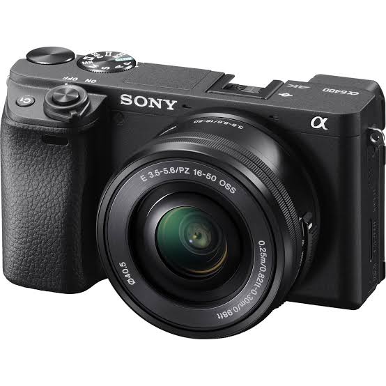 unclescrooch's tweet photo. This is the Best Cheapest camera I've ever used. This little thing is a Beast! If you looking for a reasonable entry level 4K camera this is it. It works straight out the box 📦 I give it a 10/10 for value and quality. Sony a6400 https://t.co/x3UQqcyjVm