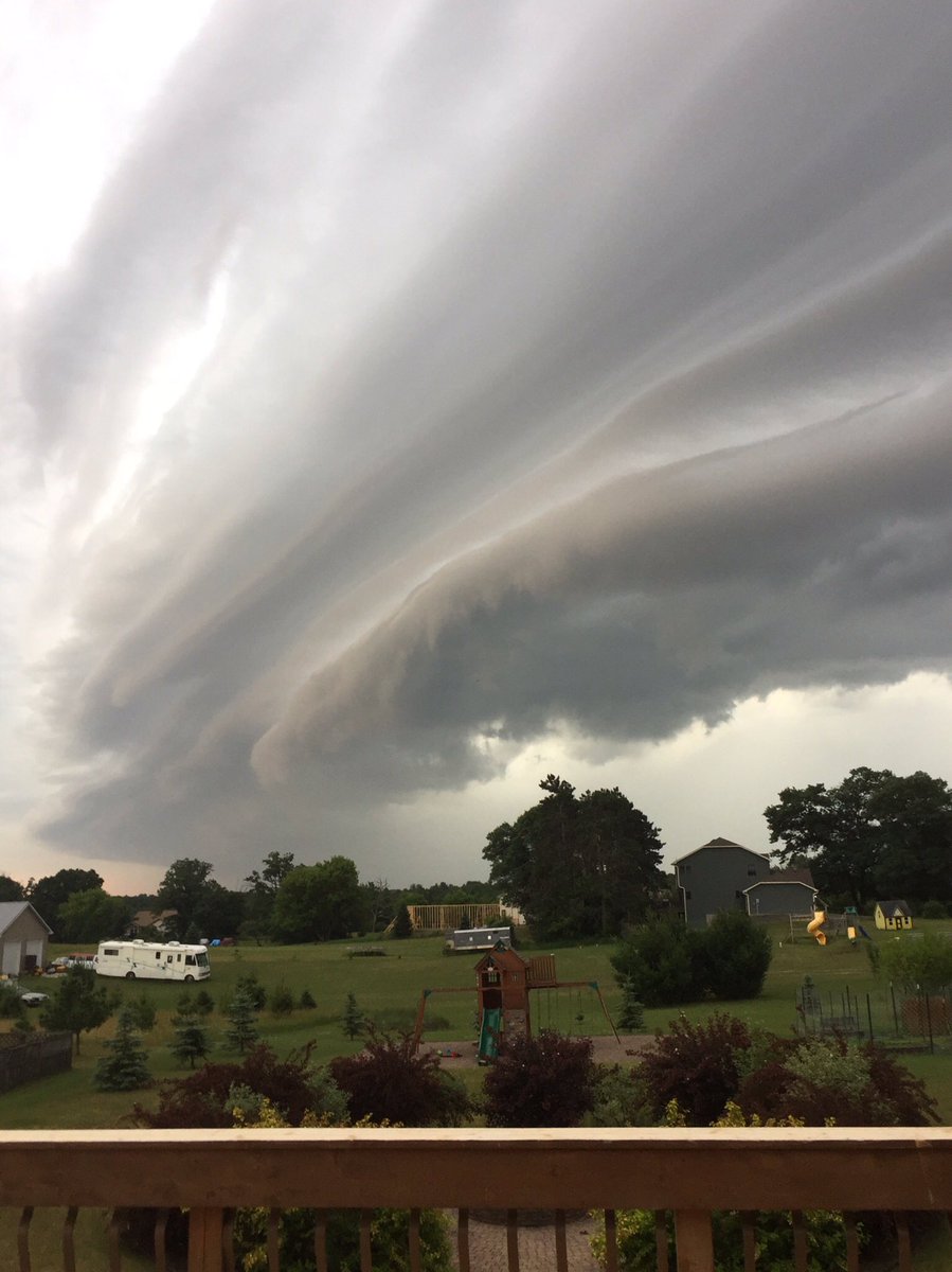 AmyAlbino's tweet photo. @WCCO Stacy, MN around 10:10 am https://t.co/HBl4oY0flB