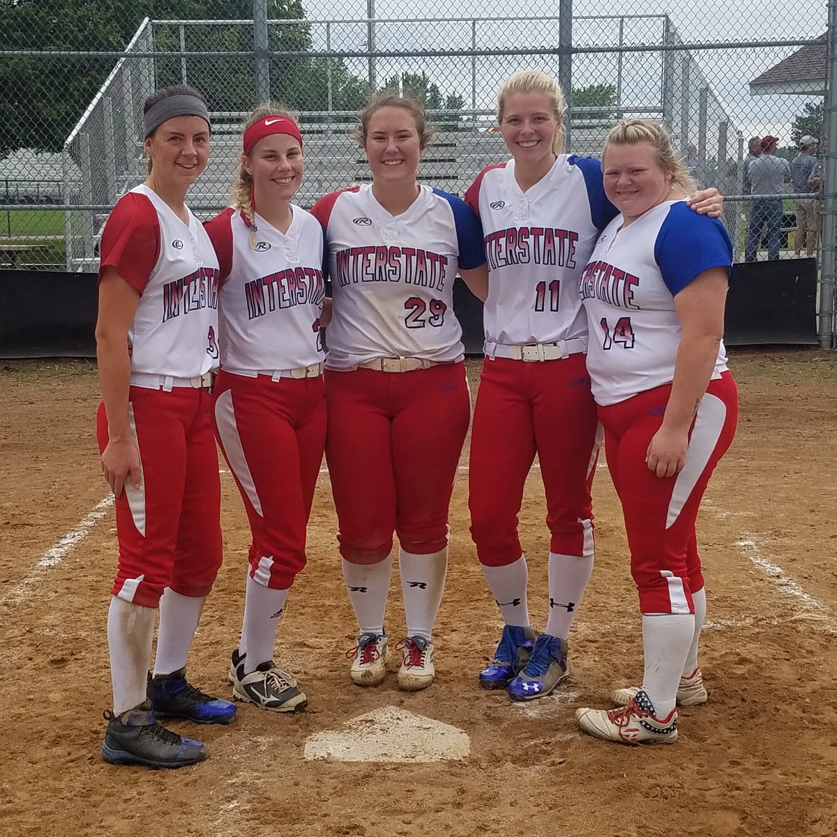 I-35 Softball tweet media