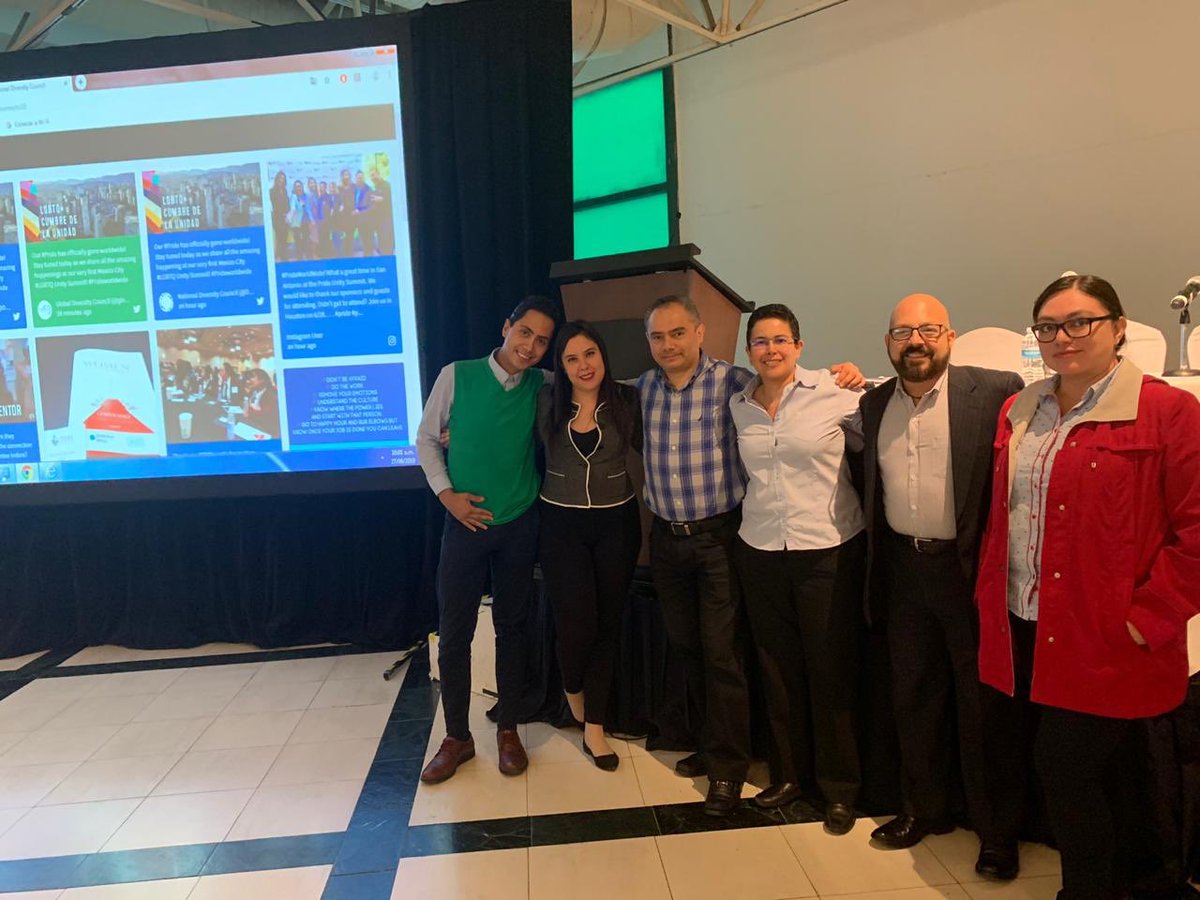 kikePonceg's tweet photo. #prideworldwide @globaldiversity Unity summit en #CDMX con #teamnokia, @nokia https://t.co/l8yoeQvIm7