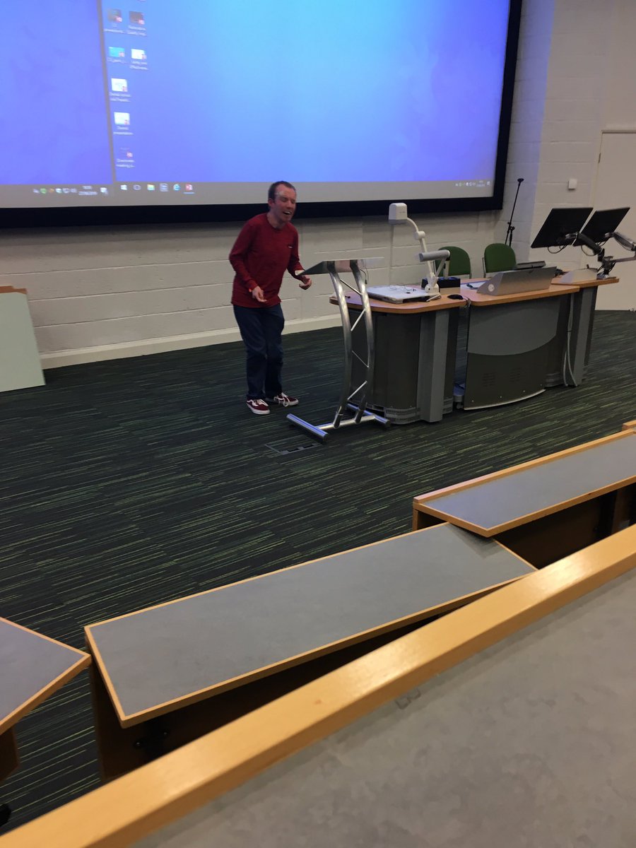 dr_cole1's tweet photo. It is the Dental Directorate Clinical Govervance session this afternoon and Lee is delivery the final lecture on communication https://t.co/vPMEODAH8j