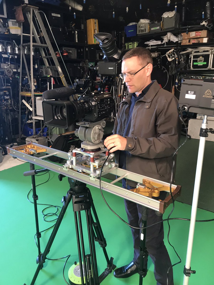 CroftTV's tweet photo. Just wrapped a commercial! Thank you @denmark_studios 👏👏🎥
.
#london #londonfilm #londonfilmproductions #filmproductionlondon #video #sony #fs7ii #sonyfs7ii #corporatevideo #corporatevideolondon #croftshoot https://t.co/4Upx2rjNDK