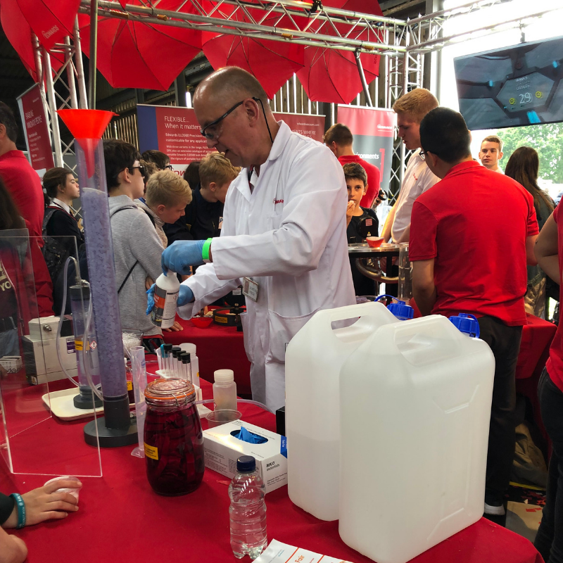 SouthEngEvents's tweet photo. Over the last 2 days @stemsussex's The Big Bang Fair @TBB_SouthEast 💥 has taken over the showground! We're thrilled to have had such a fantastic event here for the past 6 years &amp; to provide the space to showcase incredible STEM career options #TheSTEMGeneration #WeLoveSTEM https://t.co/hntfVw5XtQ