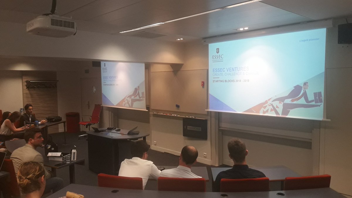 essecventures's tweet image. Début de l&apos;atelier #startingblocksev : à la découverte     des dernières #startups de l&apos;incubateur @essec !