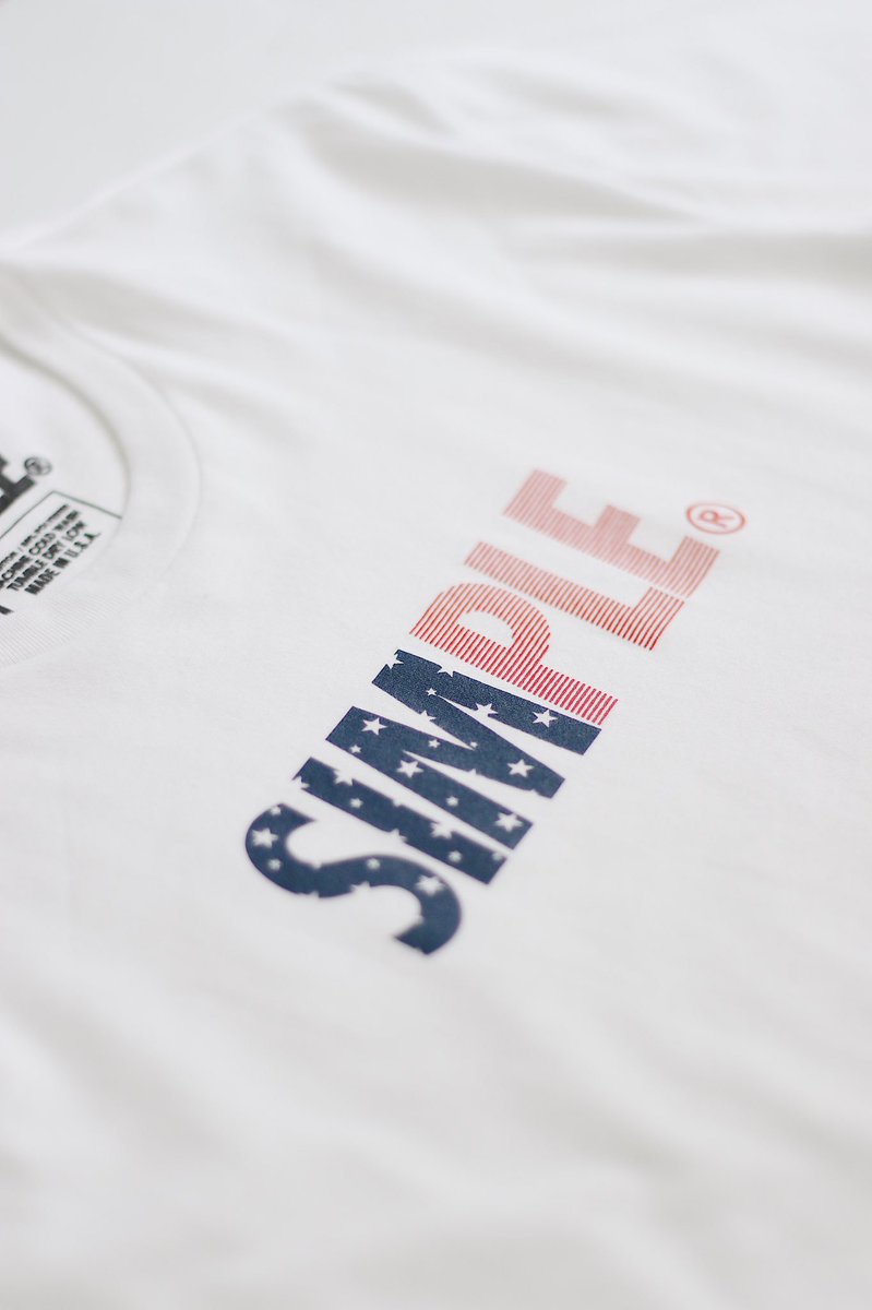 simpletosociety's tweet photo. 🇺🇸 “Stars & Stripes “ T-Shirt // Available now! // https://t.co/WBUGYp9O7p // #simpletosociety https://t.co/p5AyyeZS5X