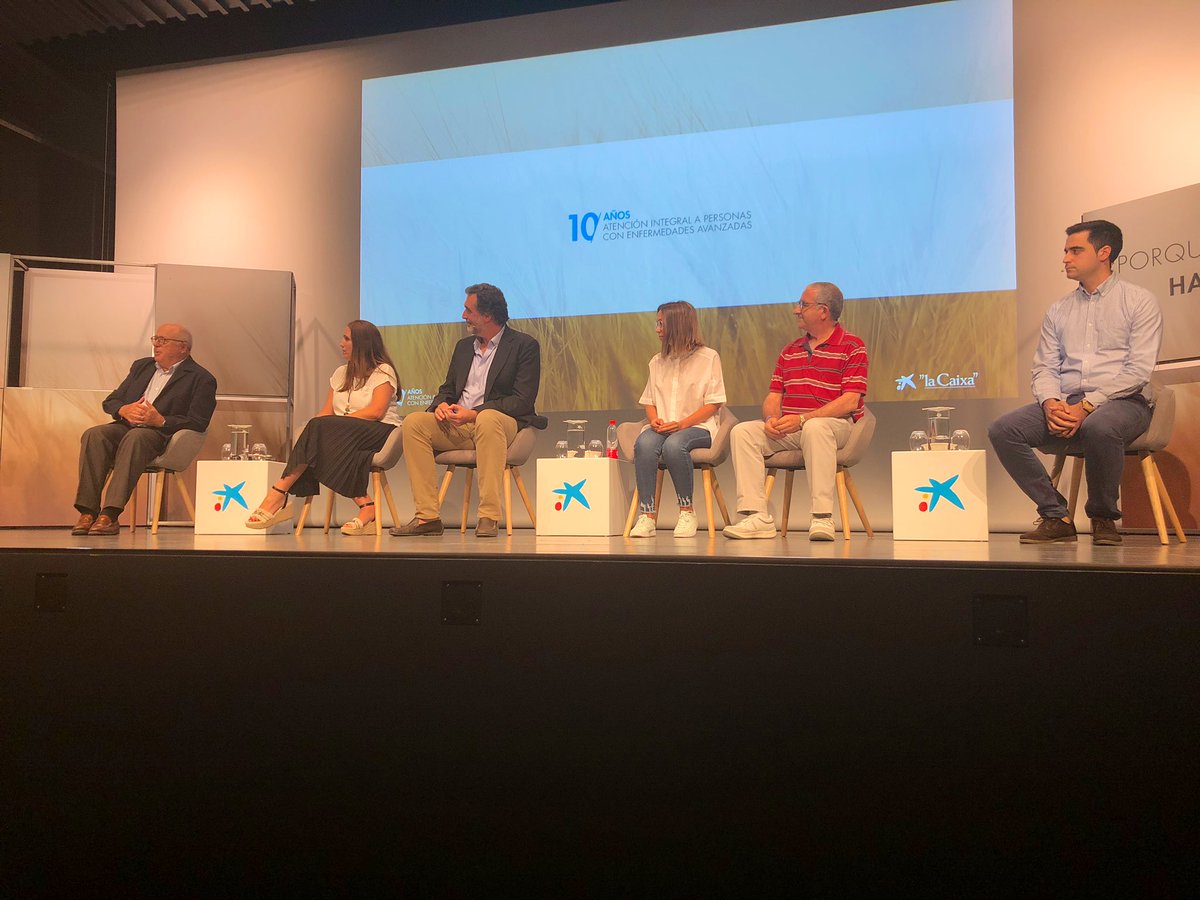 javiergil76's tweet photo. Acto del décimo aniversario del  proyecto #EnfermedadesAvanzadasLaCaixa @FundlaCaixa en #CaixaForumSevilla @CruzRojaCA @AndaluciaJunta @CadizJunta https://t.co/07QnnKnssx