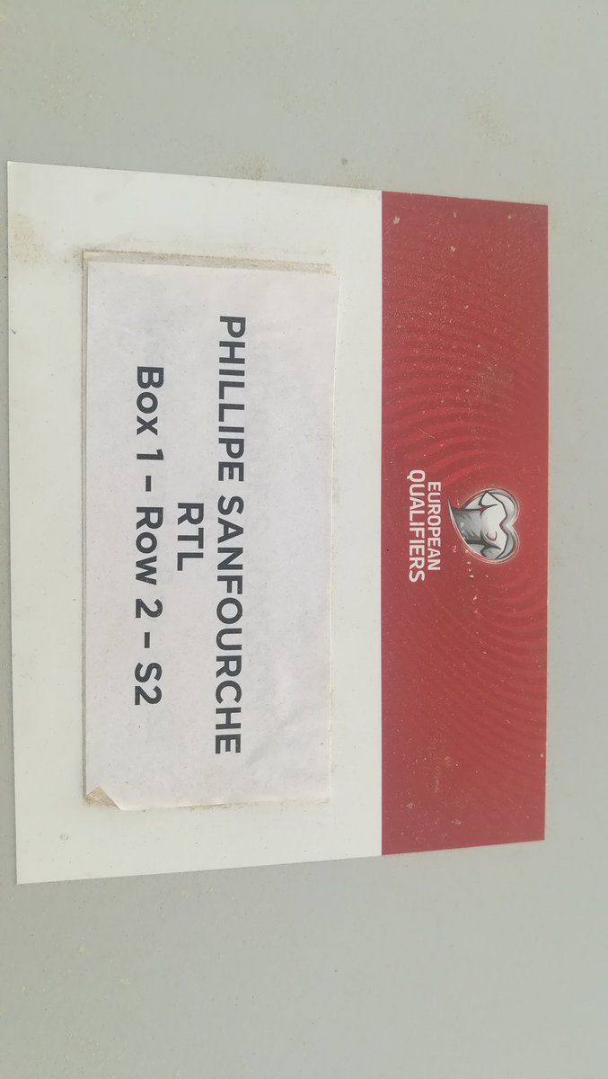 ZalcaB's tweet photo. Juste avant petit arrêt au Stade Communal là où la France a joué contre l'Andorre #irrésistiblesfrancais #ANDFRA https://t.co/B9XrXCAGtN