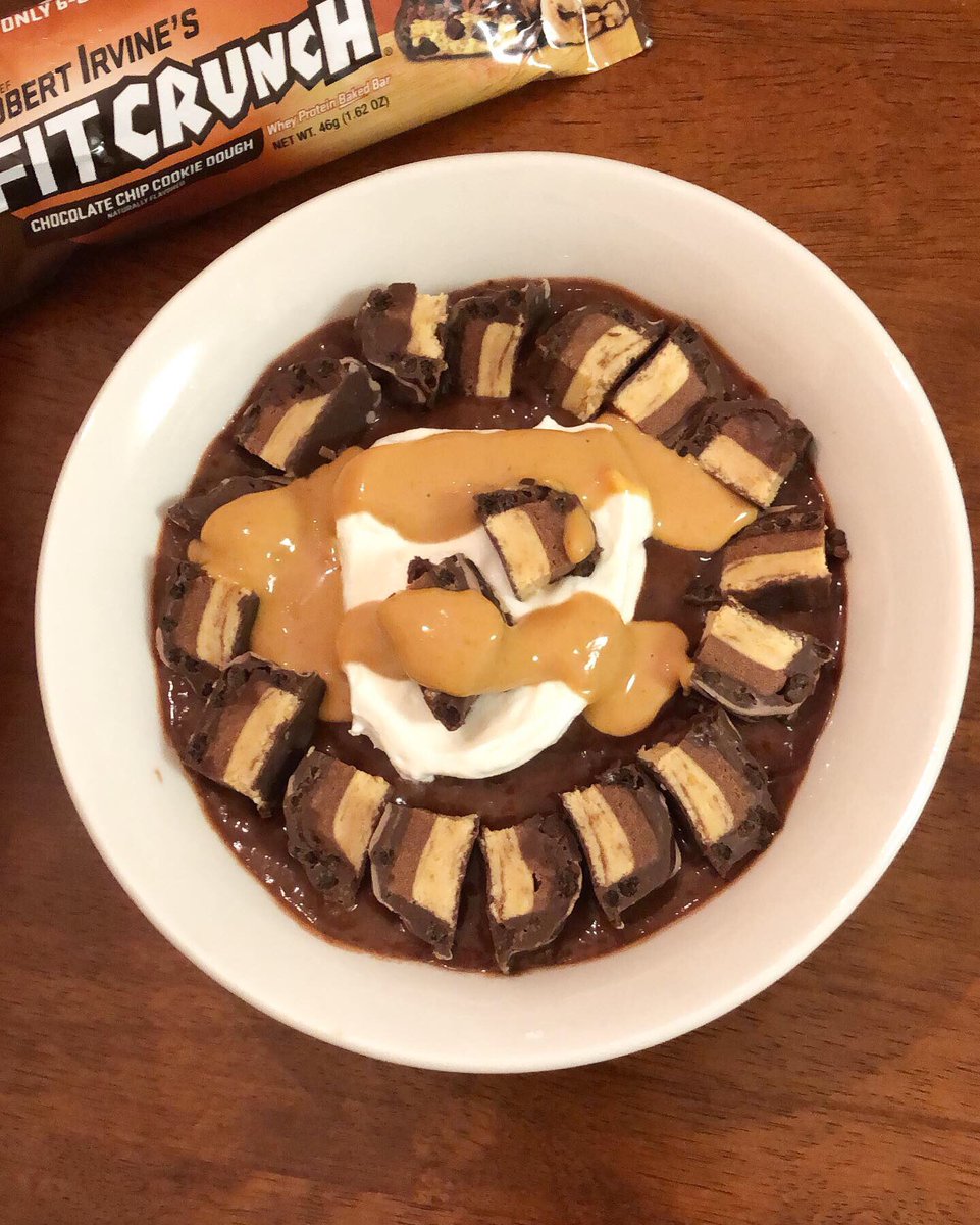 skahan28's tweet photo. In case you missed it, yesterday was #nationalchocolatepuddingday 🤤 but I don’t think anyone will be mad if you celebrated today! Hahah my suggestion is to top it with a @FitCrunchBars protein bar 🙌🏽😋 #teamfitcrunch https://t.co/4Ooj6BhH3D
