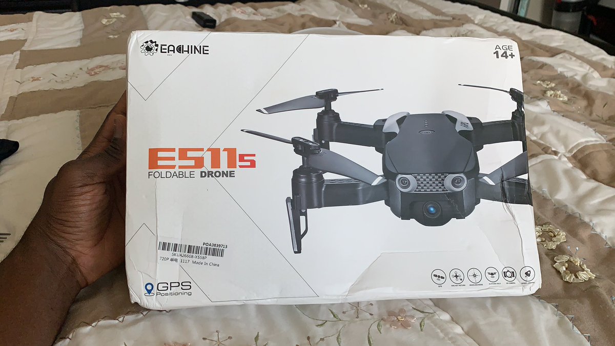 trplmrc's tweet photo. New arrival from Banggoods!! Eachine ES511s Foldabke drone https://t.co/4TZioGo5no