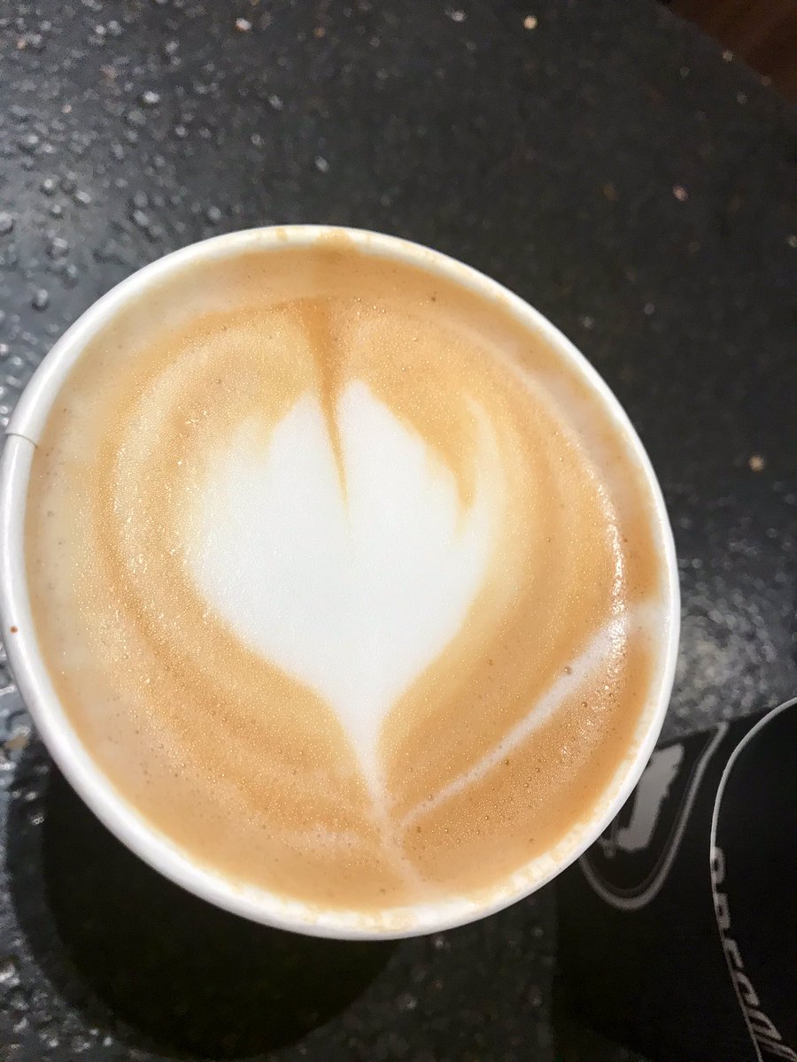 KvanOosterom's tweet photo. Great way to start a working day: tulip in a cappuccino.
Reminds me of #SplitTerm @NLatUN @ItalyUN_NY in Security Council... https://t.co/FdhppbVvt8