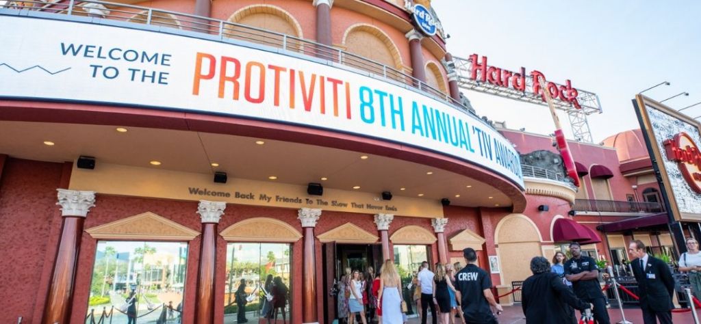 ProtivitiCareer's tweet photo. Protiviti’s ‘Tiv Awards Celebrate How the #ProtivitiIntern Class Lives Our Values https://t.co/K0jzshbs3b https://t.co/EvcwA4fS9T
