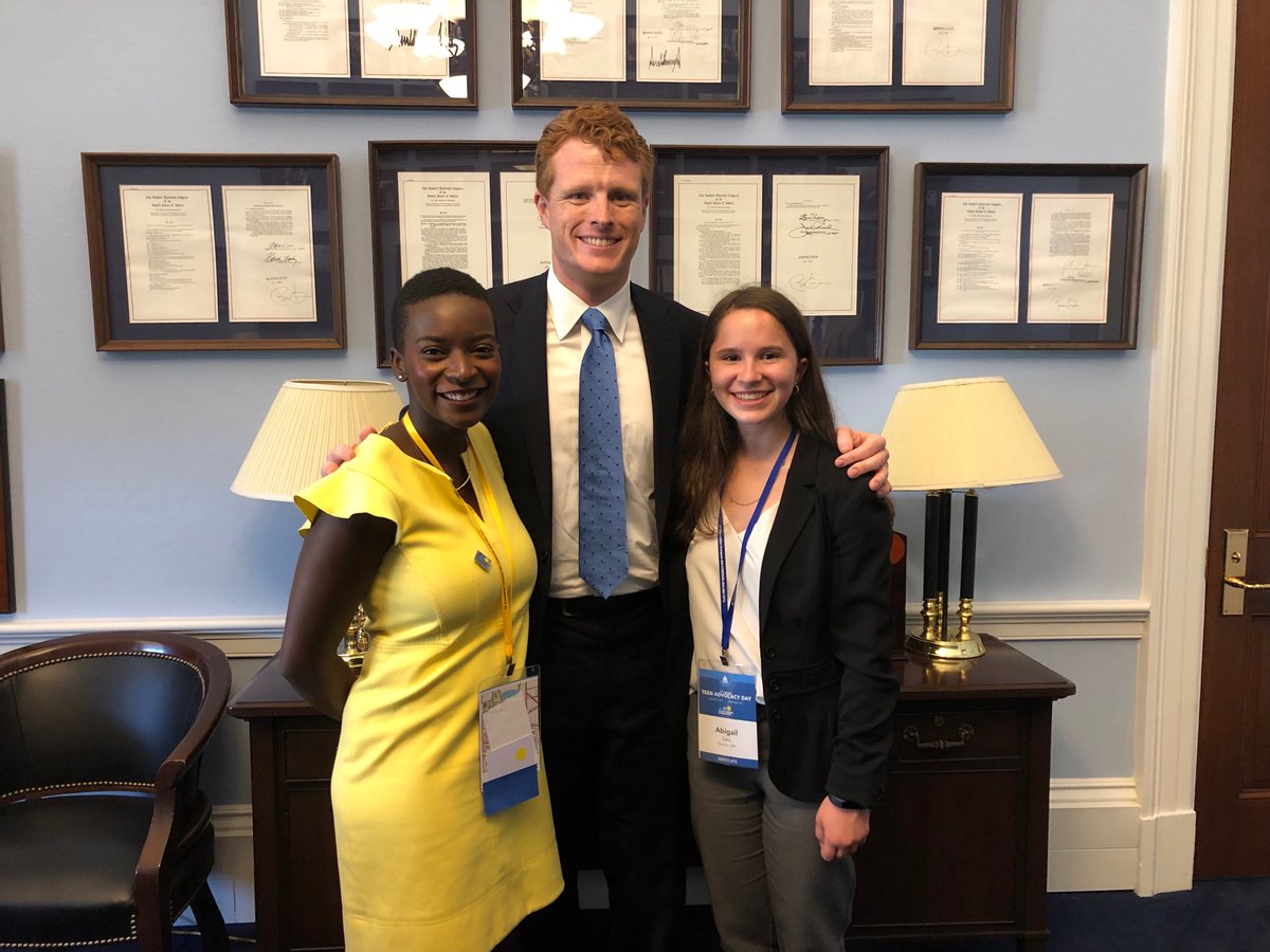 JLLeo8's tweet photo. Wonderful meeting with  ⁦@RepJoeKennedy⁩ talking about the specialized care and concerns patients with cystic fibrosis require and face every day.  #CFadvocacy ⁦@CF_Foundation⁩ ⁦@CFF_MassRI⁩ https://t.co/NIbe7sFfnZ