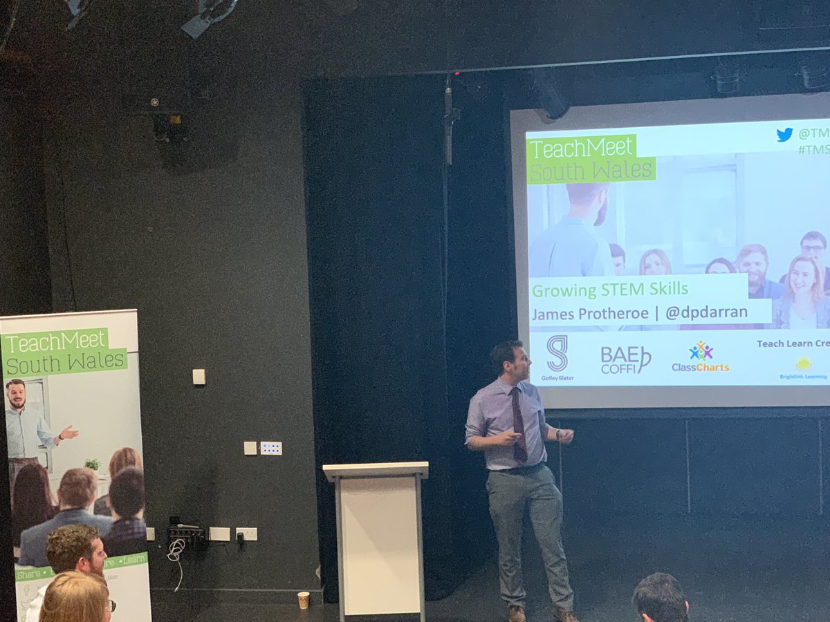 MrWestermark's tweet image. Up next 
@DpDarran 
Growing STEM Skills 
Linking coding and MineCraft 
With so much more! 
@TMSouthWales #TMSouthWales @PlayCraftLearn #codebuilder
