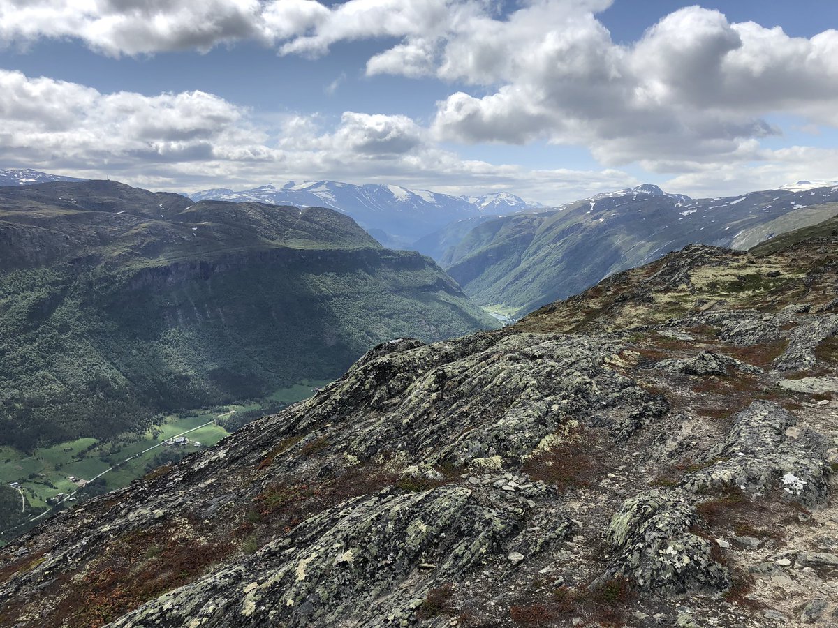WCADofE's tweet photo. View from the top #GoldDofE #WarmupWalk #HigherThanSnowdon https://t.co/DD2q594Cs5
