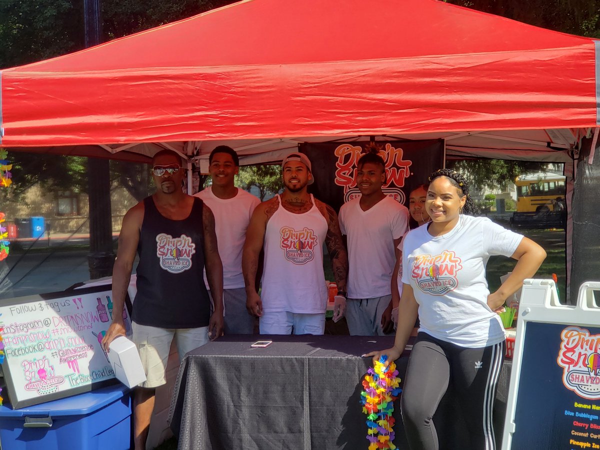 MCC_SHF's tweet photo. #stopgunviolence #commUnity #peaceandunity https://t.co/NZYBd40UFt