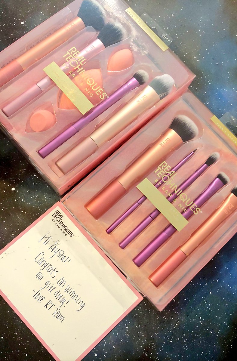 KrystalRyanMU's tweet photo. I won a @realtechniques Giveaway!! Thank you so much for the these awesome brushes! RT has some of the best and affordable brushes! ππ
#RTTOOLUP
#realtecniques #MAKEUPBRUSHES https://t.co/h3i9oK6ook