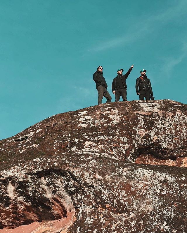 drdistilling's tweet photo. Touring the Pampa foraging. 
#Repost @yvy.destilaria
・・・
São tantas riquezas naturais que dá vontade de ficar muito mais tempo aqui. Conhecer cada família, cada história. #yvyterritorios #yvypampa ph: @lecanovo https://t.co/DqV4PZlrze https://t.co/0K2fQmW7fE