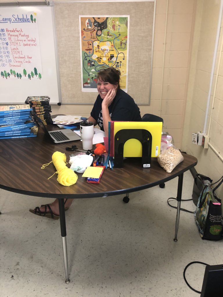 grizfan99's tweet image. We stopped in on @KariDierks and she was Tweeting! Congratulations to one of our Top #AISDSummerCamp Teachers for having the most tweets of the week! Congrats to @KariDierks @ParkerESAldine Keep the tweets coming! We love seeing #CampParker in action!