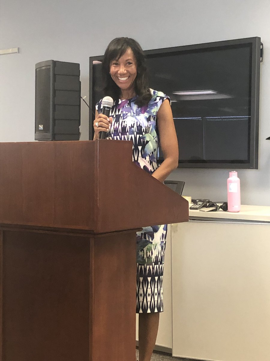 Our #TETSO director @MauricetteHowl3 presiding over our Long Service Awards and Awards of Excellence ceremony!! <a href="/_Jenny_Yee/">Jenny</a> <a href="/harikiran63/">Harry</a> <a href="/shipley_karol/">KarolwithaK</a> <a href="/frances_sauve/">Frances Sauve</a> <a href="/HPJZoom/">Heather Jefferys</a>