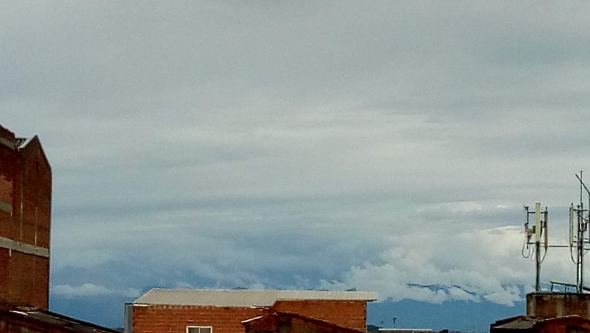 ivanospina12's tweet image. #Pamuslide #GoGreen 
Una foto del hermoso Cielo de la bella Cali