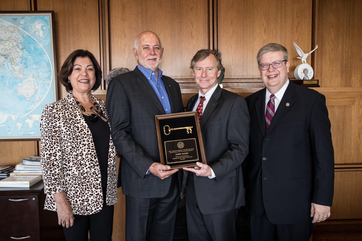 #Rotary President Barry Rassin and his partner Esther received the key to the <a href="/CityofEvanston/">City of Evanston</a> today from 4th Ward Alderman Donald Wilson and City Manager <a href="/WallyBobkiewicz/">Wally Bobkiewicz</a>.