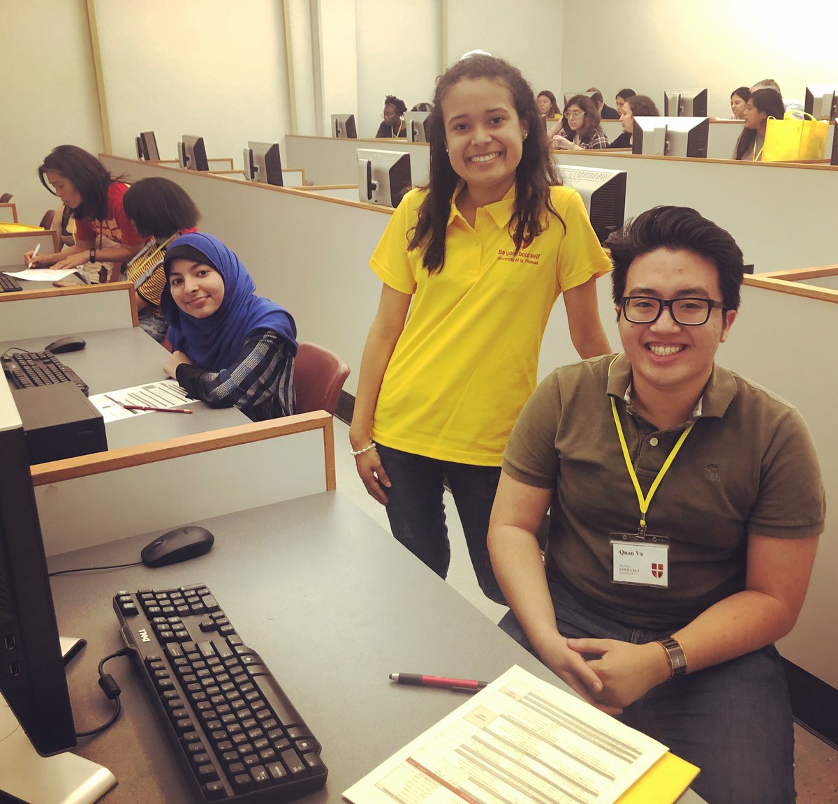 USTadmissions's tweet photo. #FutureCelts Ismat and Quan just finished registering for their business courses this fall!
#CeltROARDay #Registration #USTbold #usthouston #ust23 #beyourboldself #Liberalarts #university https://t.co/jifu3PukWT