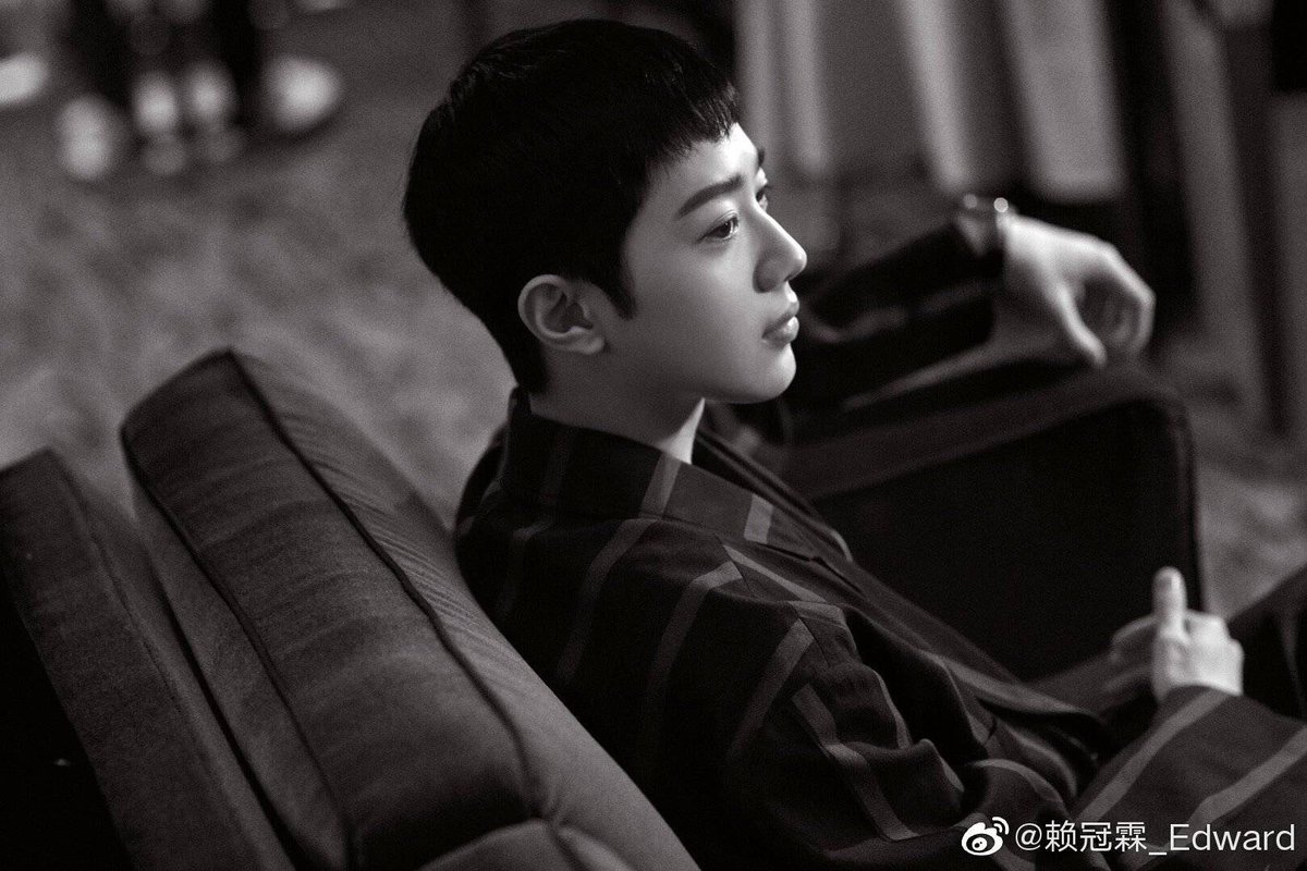 #라이관린 웨이보 새글 (`･ω･´)

Gucci 星光  GUCCI 北京国贸商城店 到此一游

@ GUCCI   后会有期^