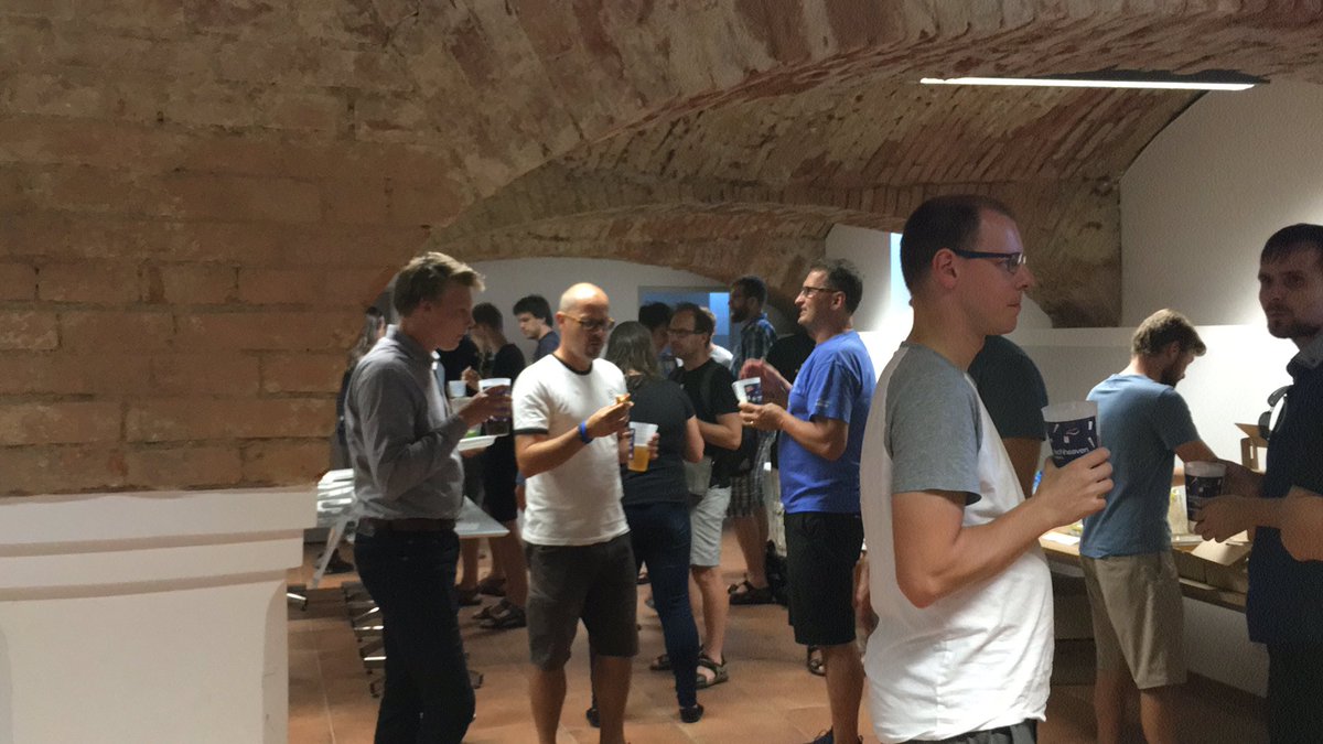 TechHeavenCZ's tweet photo. #DevOpsPilsen v plném proudu! https://t.co/dpwfg6GlN5