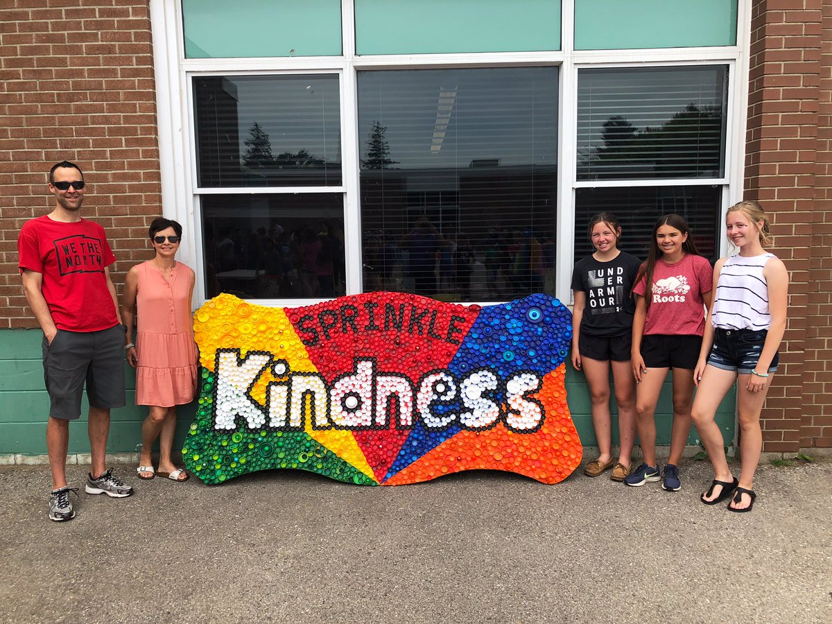 Big reveal day  <a href="/NorthdaleCntrl/">Northdale Central PS</a> for the grade 8 upcycled legacy project that will be hung in the hall to encourage kindness, global consumption and repurposing of recyclables! Thanks to the amazing grade 8s for their leadership on this project! #GlobalGoals #KindnessMatters