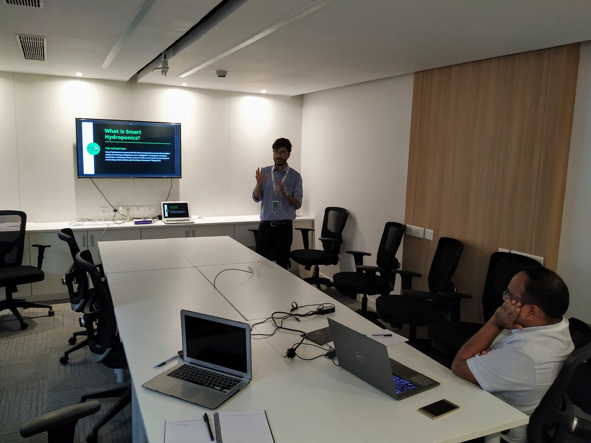 ihubinc's tweet photo. Our amazing bunch of founders pitching to Idespring Capital - a leading early stage fund. From the first day of ideation to a real pitching session, our cohort has come a long way! https://t.co/hK5OrDNjE5