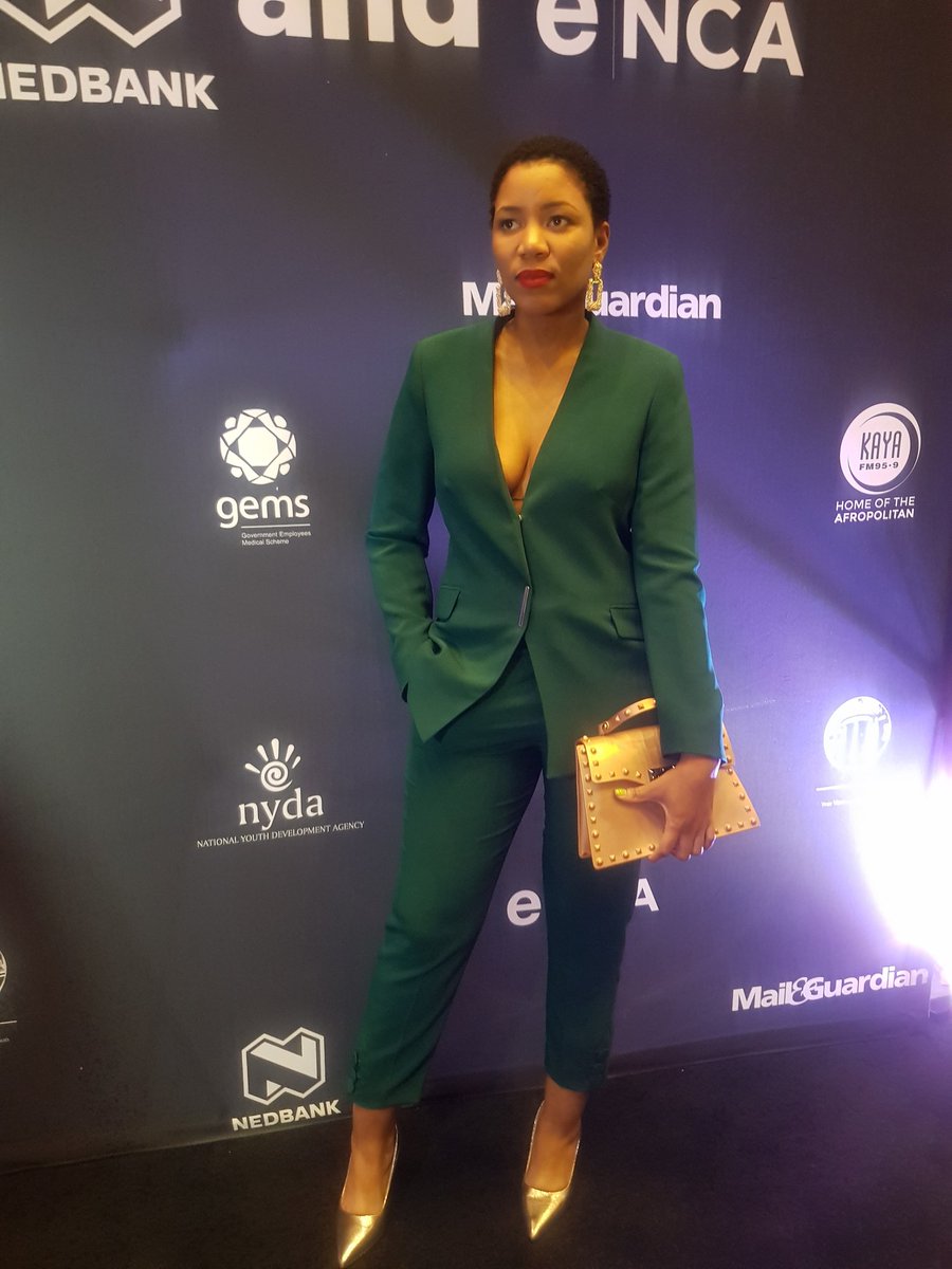 MissONGI's tweet photo. #MG200Young https://t.co/nikzj6dbk2
