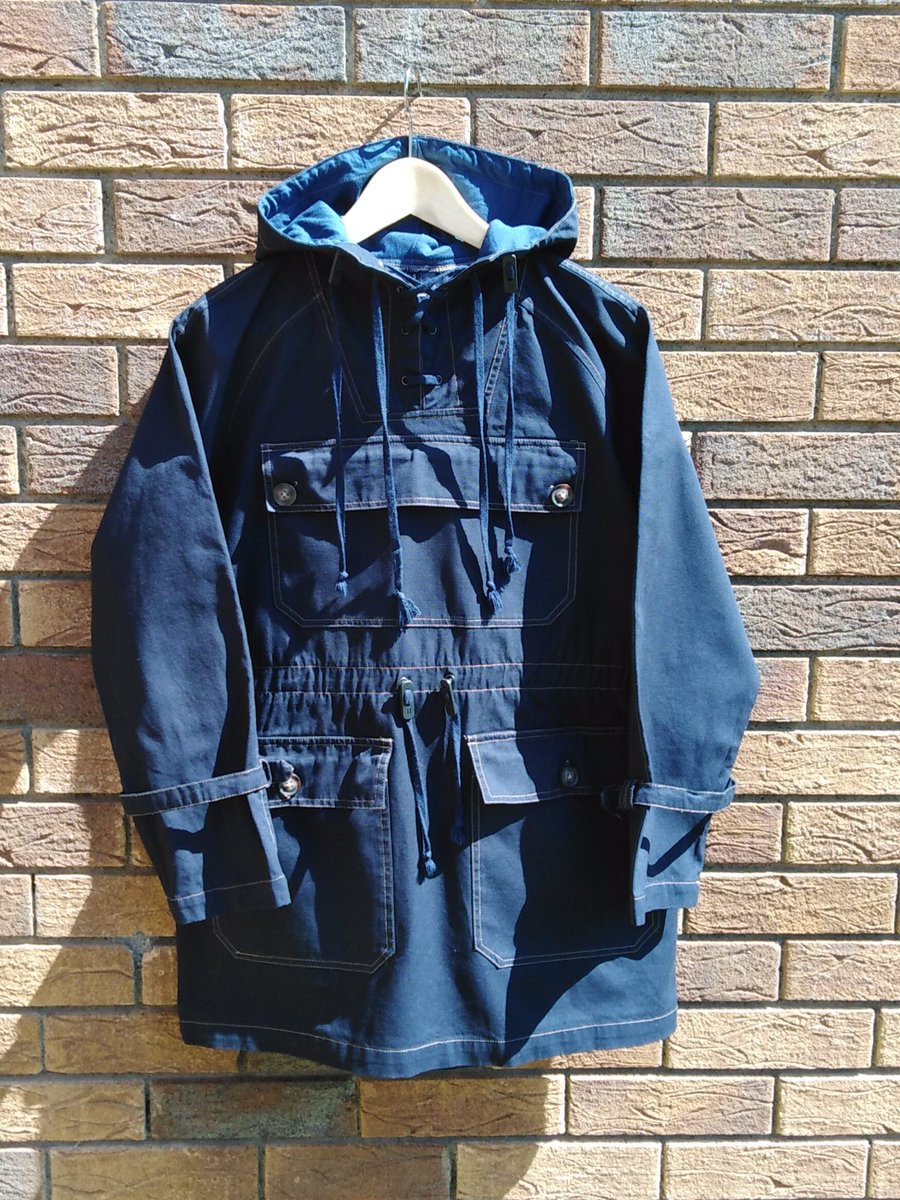 Justintoscooter's tweet photo. Back in stock @Justintoscooter Italian made Smocks €99 FREE WORLDWIDE DELIVERY #justintoscooters #riddennothidden #lettheridedecide #gsscootersmock #vespa #lambretta #smock #northernsoul #vintagescooters #vespalovers #vintage #subculture #style #classicscooters #modernist #Mods https://t.co/IOAyMNx6Ps