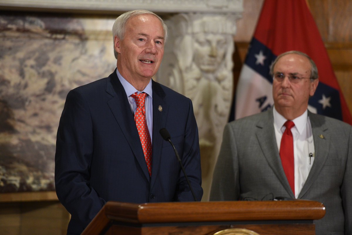 AsaHutchinson's tweet photo. This morning, I issued Executive Order 19-10 to create the Arkansas Levee Task Force to study &amp; analyze the current conditions of the state’s levees. Additionally, I will request legislative approval for $10M for immediate levee repair. Read more here: https://t.co/HmrghMc6fa https://t.co/y3rT2cmIwQ