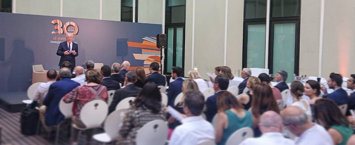 30 anni di gratitudine: per la squadra SEC, per i clienti che ci hanno dato fiducia, per i nostri partner e per gli investitori che hanno creduto in noi #30anniSEC