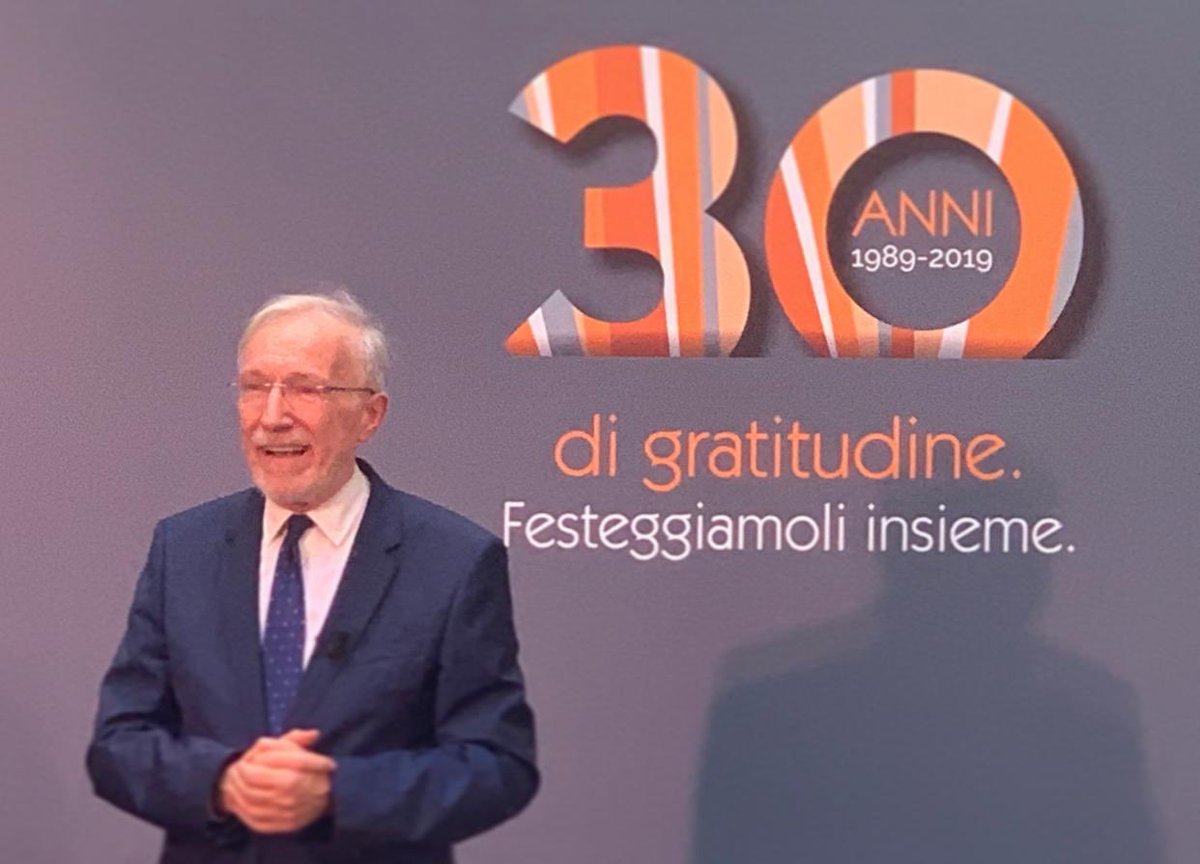 SECNewgateIT's tweet photo. 30 anni di gratitudine: per la squadra SEC, per i clienti che ci hanno dato fiducia, per i nostri partner e per gli investitori che hanno creduto in noi #30anniSEC https://t.co/xkgAKPjauS