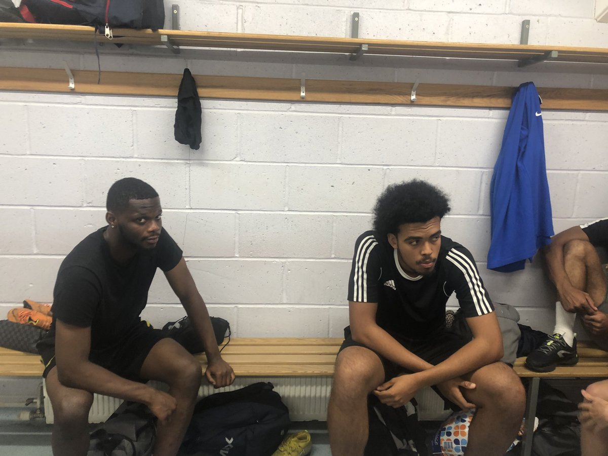 AcademyHAMRICH's tweet image. @HRBFC @SCLeducation The boys are ready💪 5 from this years Academy and 2 from last years group have been invited into 1st team training tonight.#RealPathways 🔴🔵⚽️