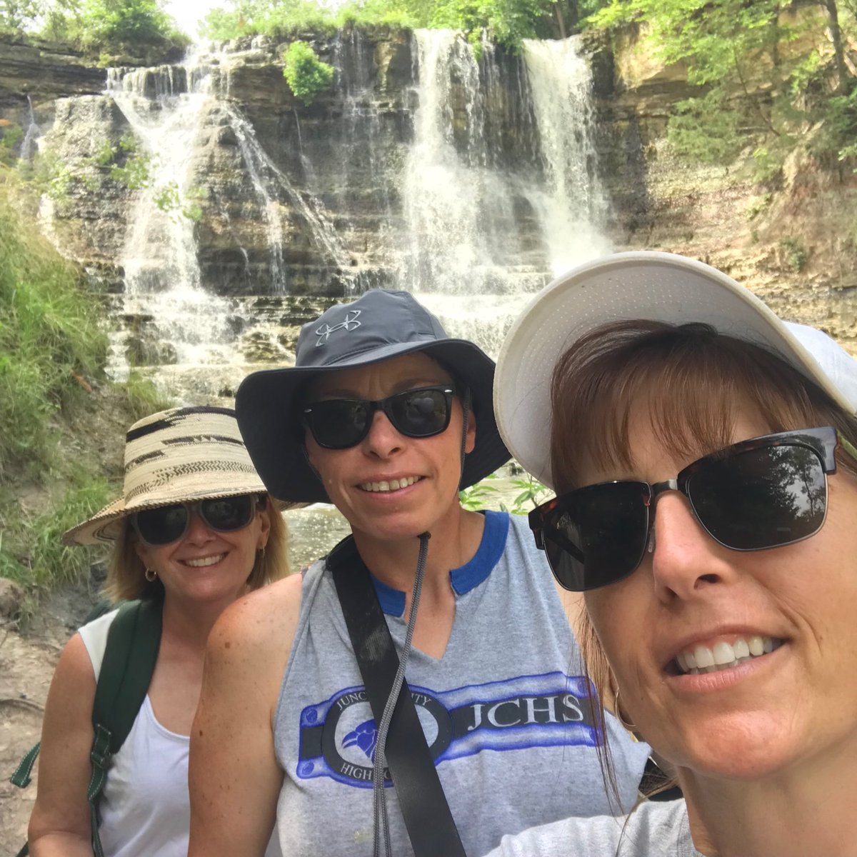 Geary County State Lake Waterfall #beautiful #nature #goodfriends #onesnake