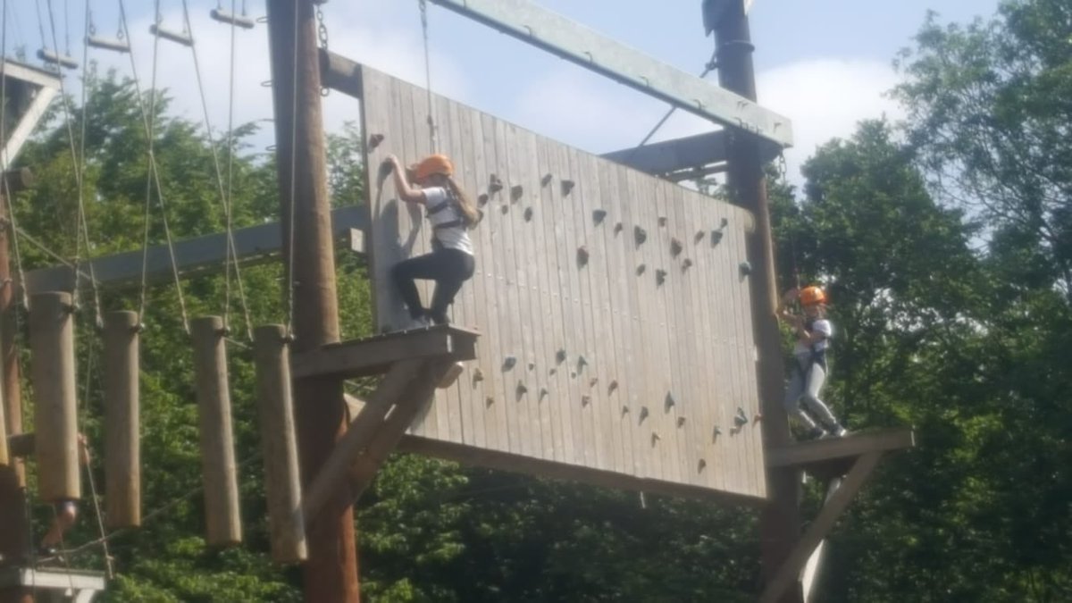 greatberryps's tweet photo. Vertical climbing and aerial trekking #Notscaredofheights #hangingaround https://t.co/a9Nsgpfedp